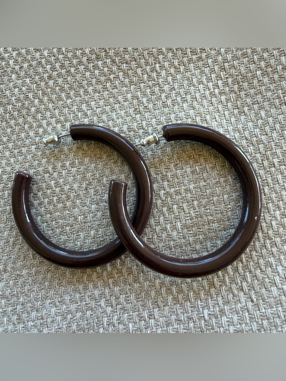 Vintage 90’s Brown Acrylic Hoop Earrings 2”